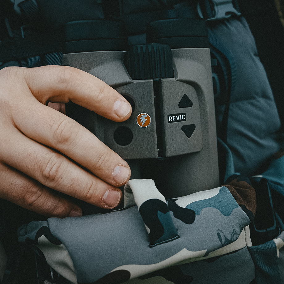 Revic Acura BR10 10x42 Ballistic Rangefinding Binocular - Image 9