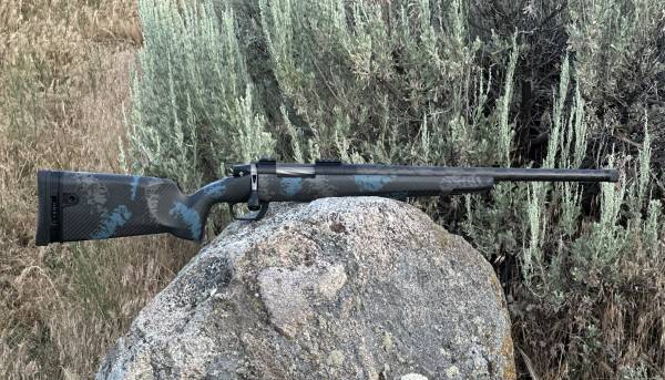 GUNWERKS MAGNUS 6.5 PRC 20" CARBON BLUE (PRE-OWNED)